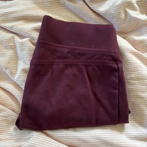 Loft ponte seamed leggings in burgundy